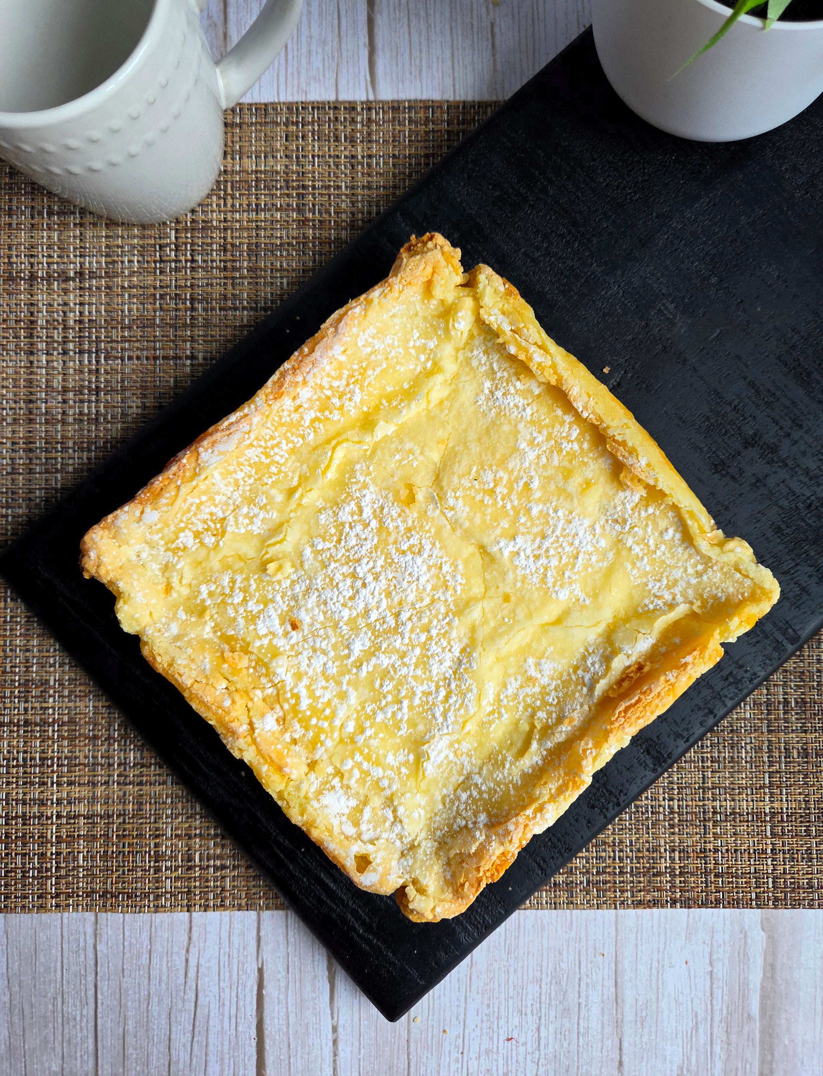 College Hill Cakery Original Gooey Buttercake (2 or 4 Pack)