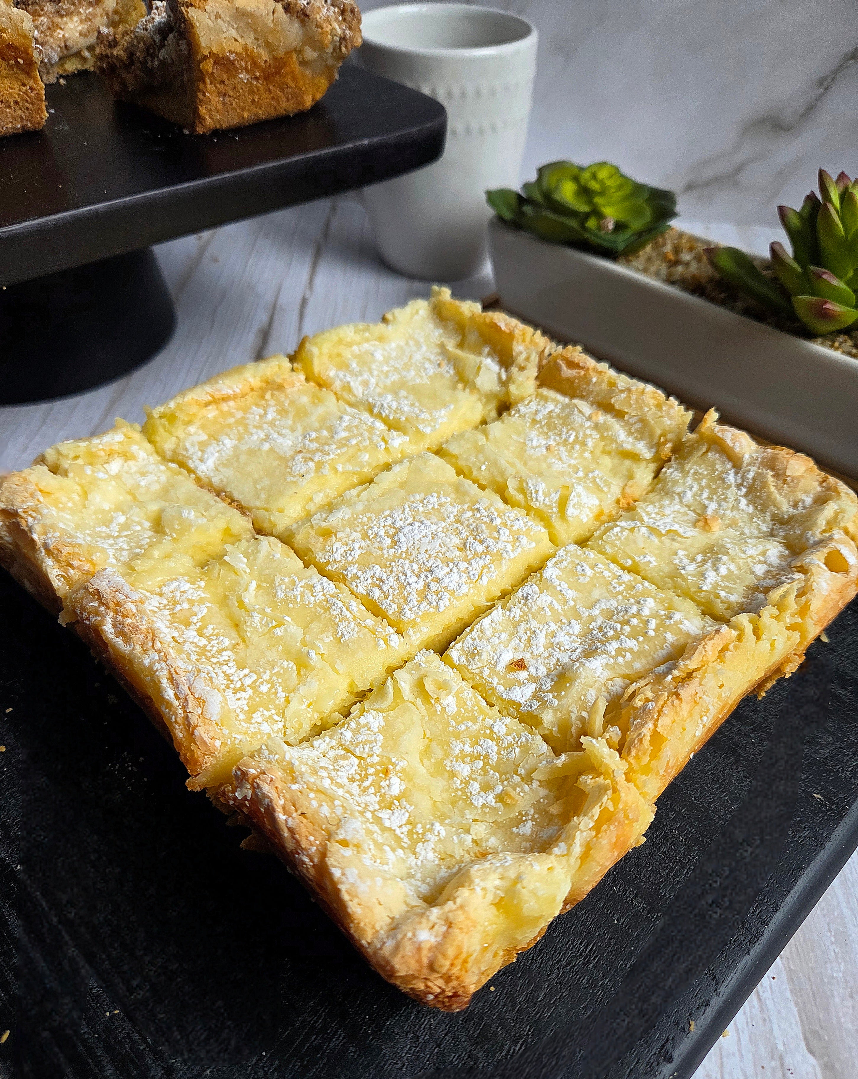 College Hill Cakery Original Gooey Buttercake (2 or 4 Pack)